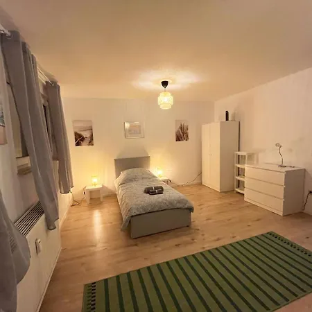 Cozy In Oberhausen (North Rhine-Westphalia)
