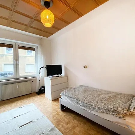 Cozy In Oberhausen Apartment